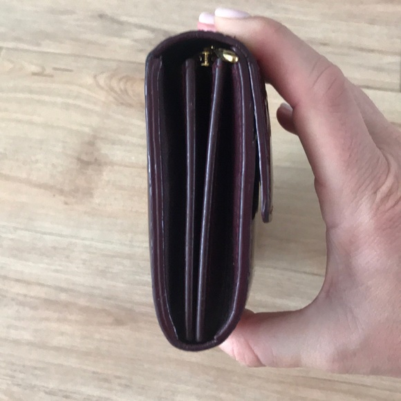 Louis Vuitton Monogram Vernis Sarah Bifold Wallet - Picture 4 of 8